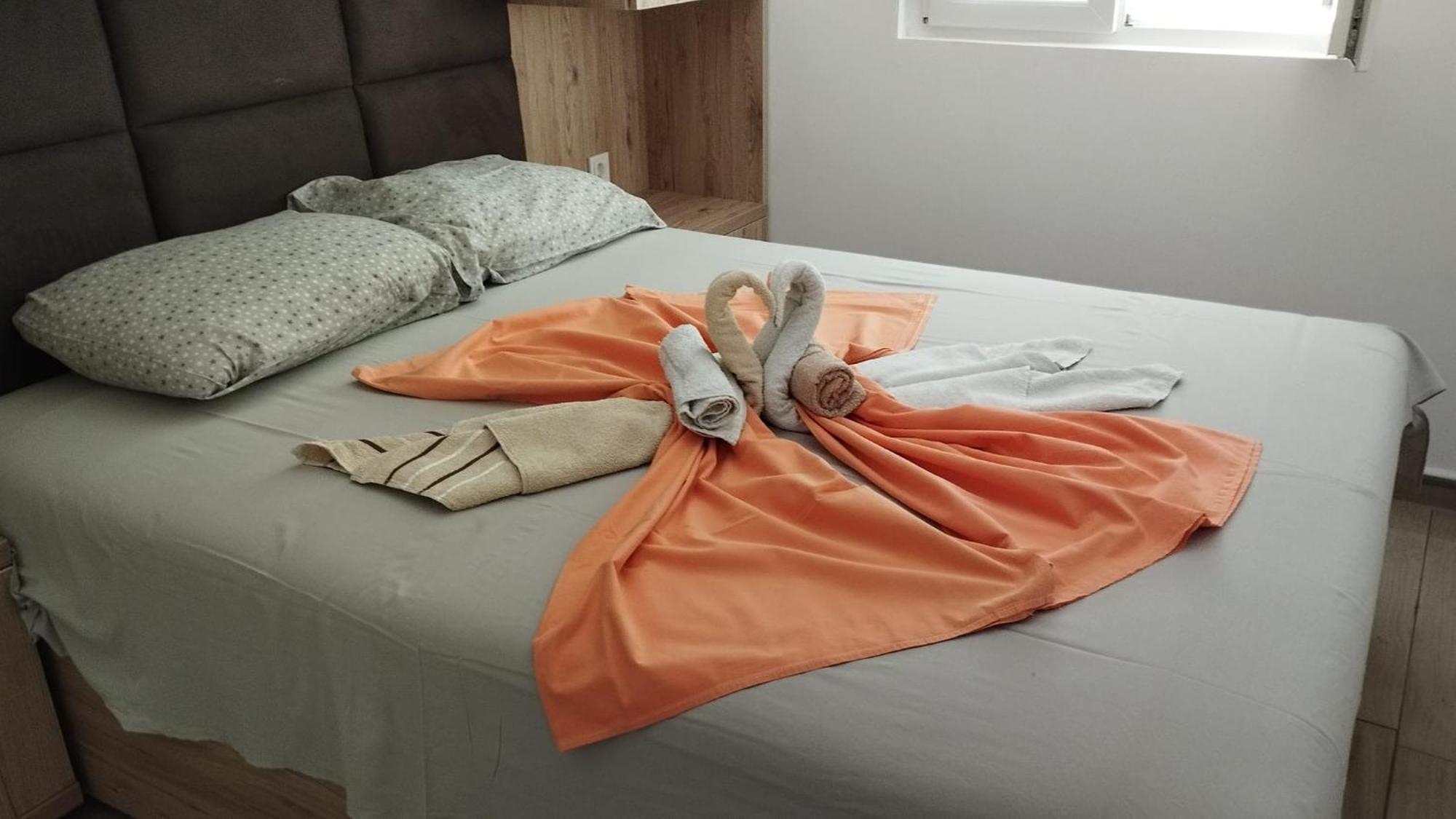 Apartments Djedovic 2 Петровац Экстерьер фото